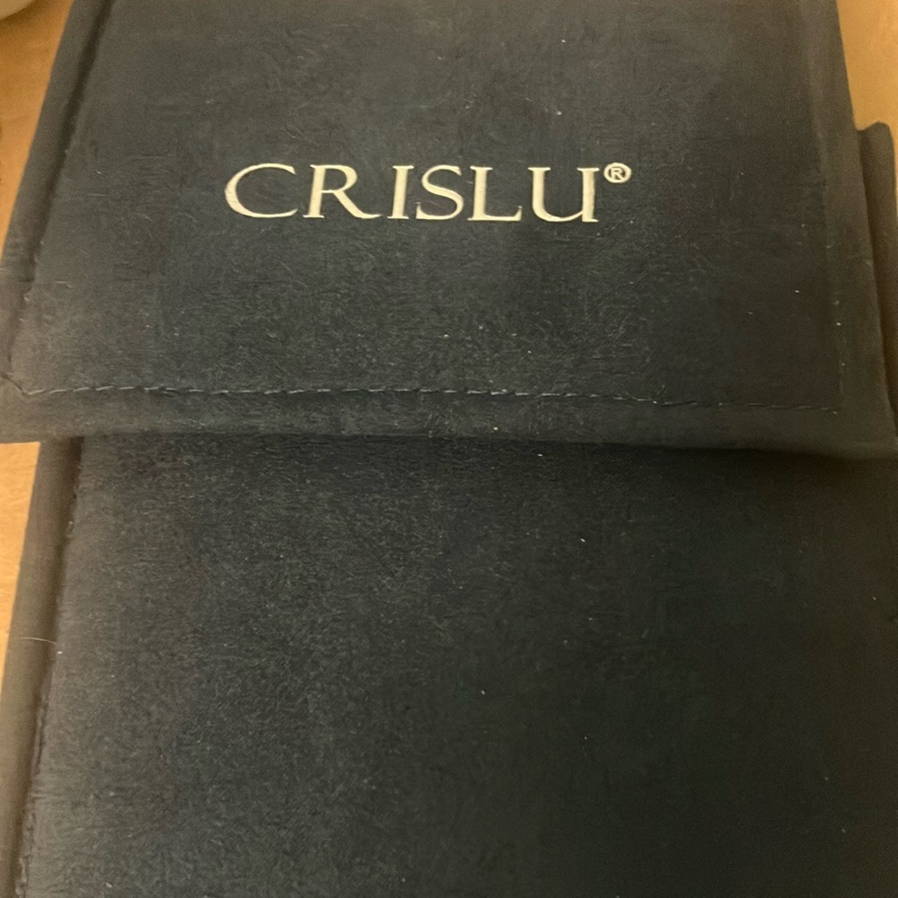 Crislu Tennis necklace. 16' inch. Beautiful!